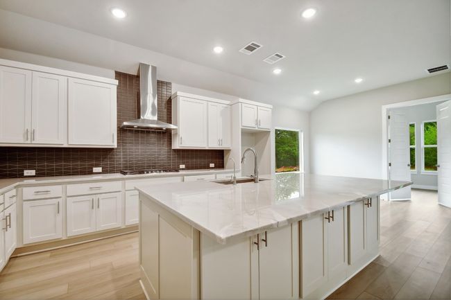 112 Black Kite Ct, House other with 4 bedrooms, 3 bathrooms and 3 parking in Cedar Creek TX | Image 9