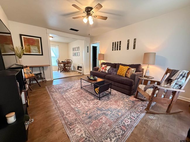 200 W Coke Rd, House other with 2 bedrooms, 1 bathrooms and null parking in Winnsboro TX | Image 6