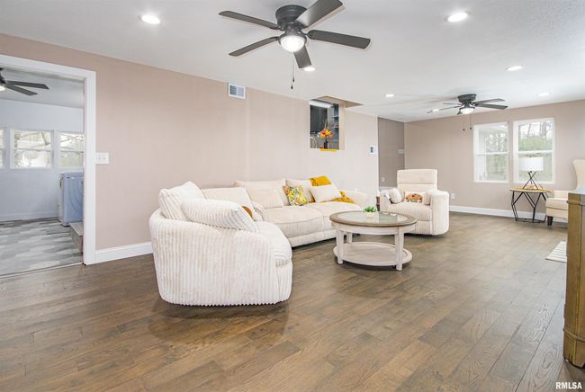 1108 N Main St, House other with 3 bedrooms, 2 bathrooms and null parking in Dix IL | Image 18