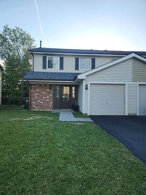 3758 Merrimac Ln W, Hanover Park, IL, 60133-6258 | Card Image