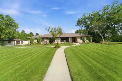 5794 E 107th Place, Crown Point, IN, 46307 | Card Image