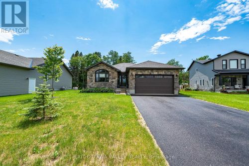 1038 Beatty Cres, Deep River, ON, K0J1P0 | Card Image