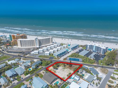 327 Due East St, New Smyrna Beach, FL, 32169-2412 | Card Image