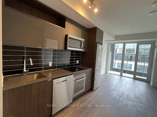 618-se-60 Princess St, Toronto, ON, M5A2C7 | Card Image