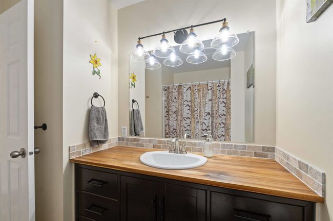 18 - 18960 Advent Rd, Townhouse with 2 bedrooms, 2 bathrooms and 2 parking in Pitt Meadows BC | Image 32