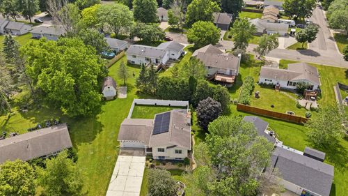 1950 Greenwood Dr, Owatonna, MN, 55060-1366 | Card Image