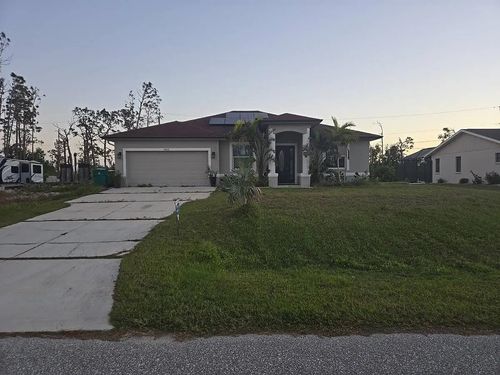 9057 Avalon Ave, Englewood, FL, 34224-8000 | Card Image