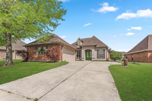 4308 Wilderness Run Dr, Zachary, LA, 70791-2797 | Card Image