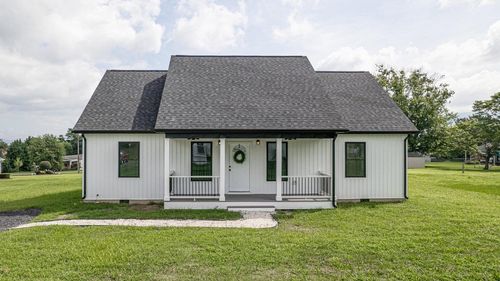 551 Park Rd, STANLEY, VA, 22851-3854 | Card Image