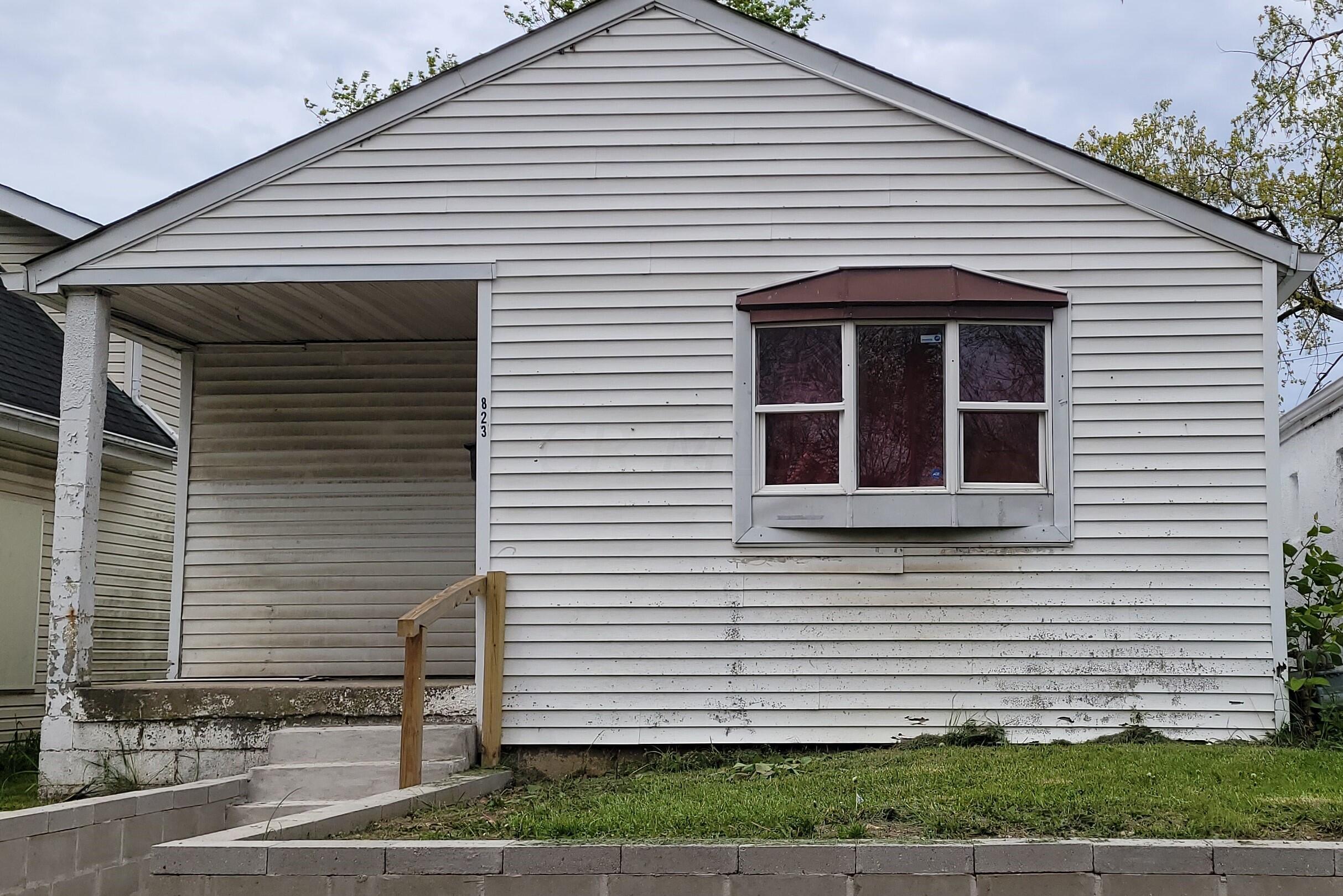 Bassett Ave, Columbus, OH 43219