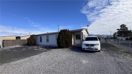 1171 S Comstock Cir E, Pahrump, NV, 89048-5434 | Card Image