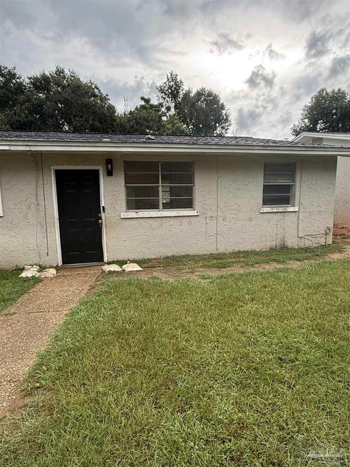 671 E Olive Rd, Pensacola, FL, 32514 | Card Image