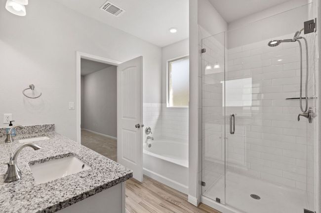 127 Tom Kite Dr, House other with 4 bedrooms, 3 bathrooms and 6 parking in Burnet TX | Image 21