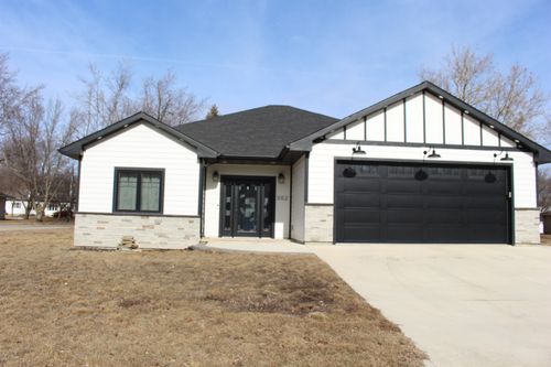 302 Harrison St, Lake View, IA, 51450-7365 | Card Image