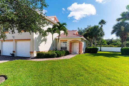 102-25054 Peacock Ln, NAPLES, FL, 34114-9697 | Card Image
