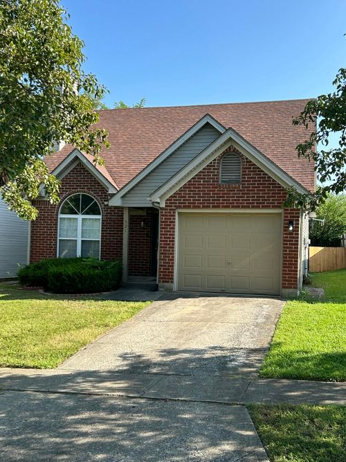521 Old Manse Ct, Lexington, KY, 40517-2039 | Card Image