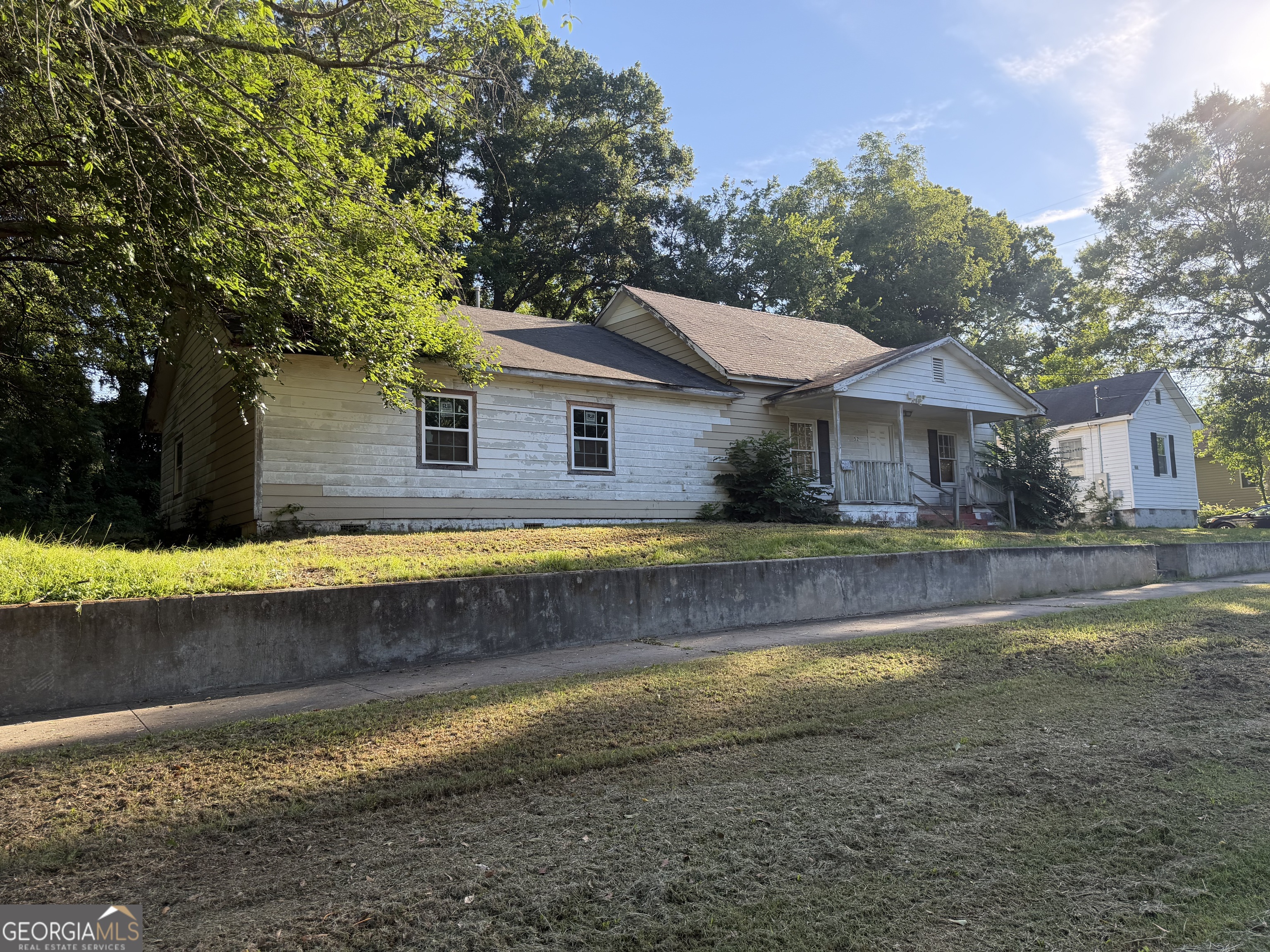 Commercial Sale in Griffin 4