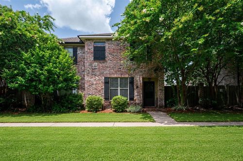 1500 Lacadie Dr, Lake Charles, LA, 70605-6680 | Card Image