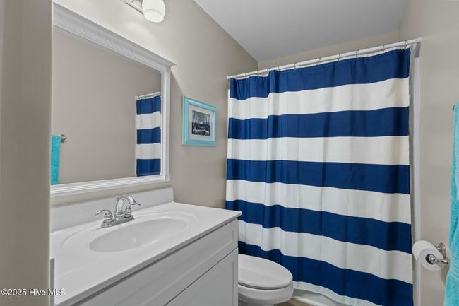 106 S Water St, House other with 6 bedrooms, 5 bathrooms and null parking in Swansboro NC | Image 22