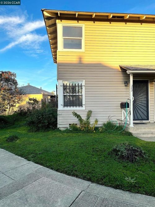 363 W Bissell Ave, Richmond, CA, 94801-3428 | Card Image