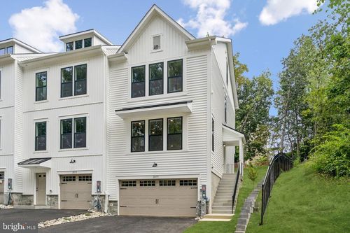 2075 Old Admiral Ct, ANNAPOLIS, MD, 21401-8707 | Card Image