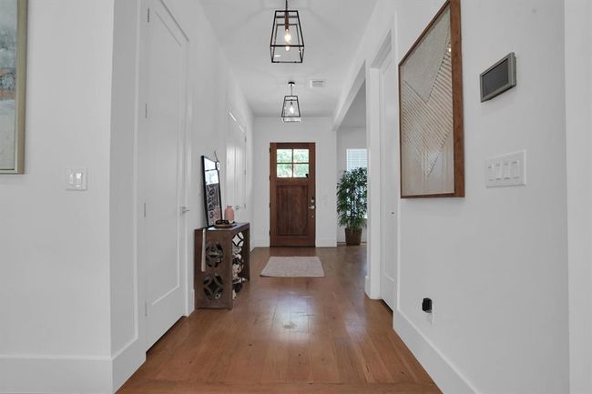 9115 Hammerly Blvd, House other with 4 bedrooms, 4 bathrooms and null parking in Houston TX | Image 8