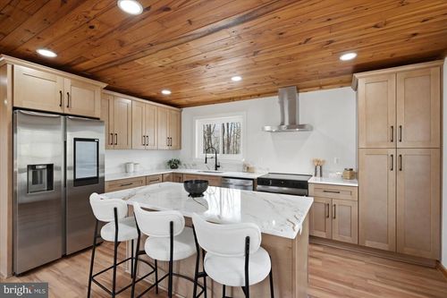 9844 Timber Hts, MARSHALL, VA, 20115-2517 | Card Image