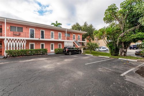 apt-113-1560 Ne 127th St, North Miami, FL, 33161-5207 | Card Image