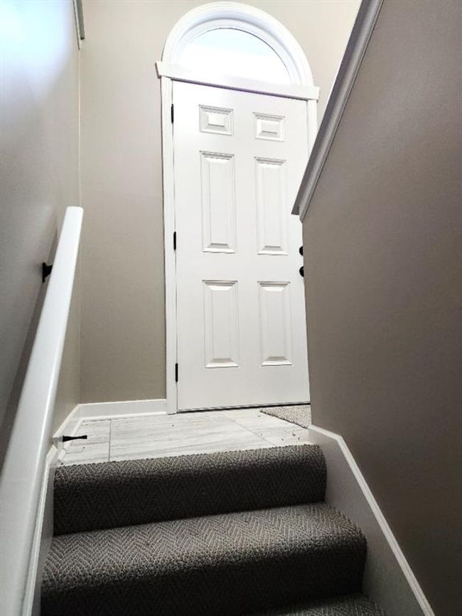 19112 E 13th Street N, For Sale in Independence Zoocasa