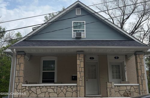 217 Benton Street, Jefferson City, MO, 65101 | Card Image