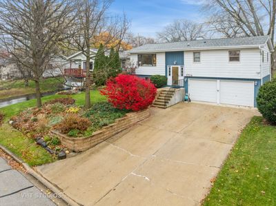 1704 S 4th Place, House other with 4 bedrooms, 2 bathrooms and 4 parking in St. Charles IL | Image 3