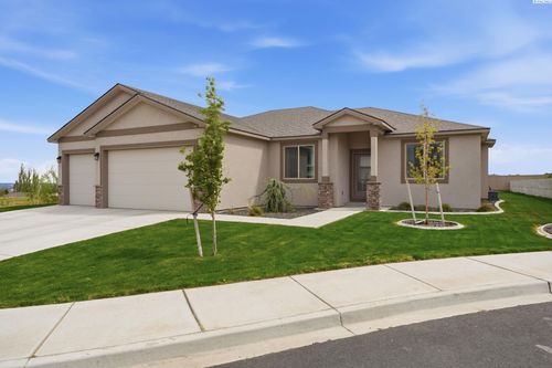 1040 Makah Ct, Richland, WA, 99352-4120 | Card Image