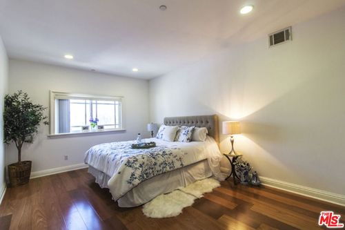 506-1043 Kenmore Ave, Los Angeles, CA, 90020-2503 | Card Image