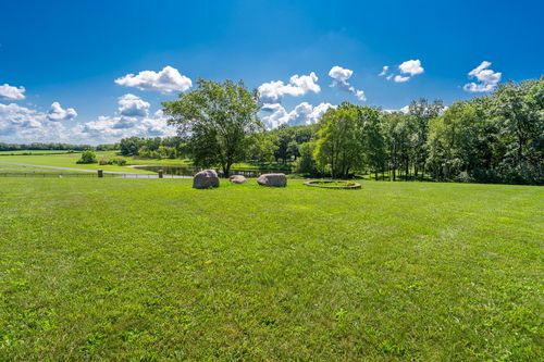 Lt24 Trinity Ln, Lake Geneva, WI, 53147 | Card Image