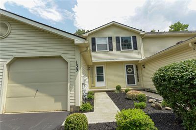 139 Courtshire Lane, Condo with 2 bedrooms, 1 bathrooms and null parking in Penfield NY | Image 3