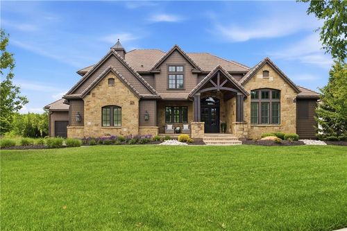 16208 Lucille St, Overland Park, KS, 66221-7964 | Card Image