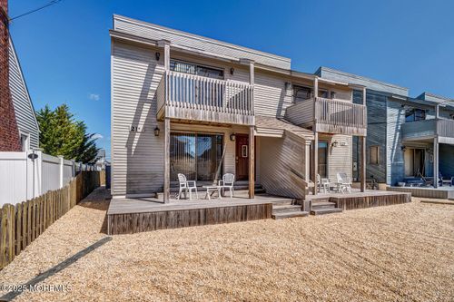 1-21 Brown Ave, Lavallette, NJ, 08735-2207 | Card Image