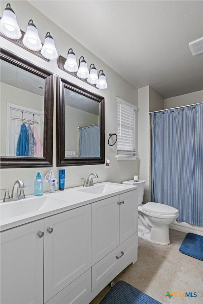 1906 E 18 Th St, House other with 3 bedrooms, 2 bathrooms and null parking in Georgetown TX | Image 14