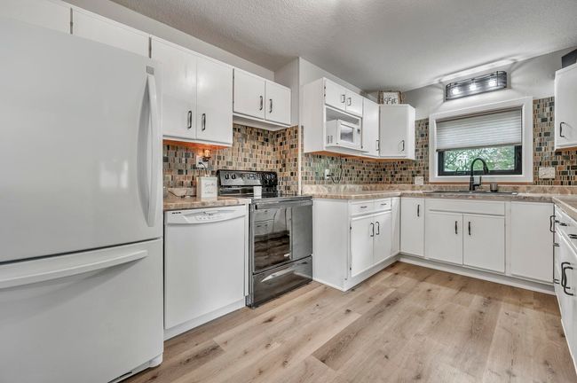 20 S 2 Nd Ave W, House other with 4 bedrooms, 2 bathrooms and null parking in Hartley IA | Image 15