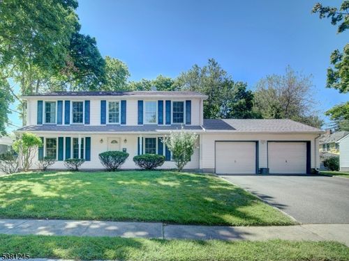 520 Patricia Ct, South Orange, NJ, 07079-2701 | Card Image