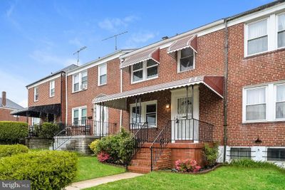 3704 Bonview Avenue, Townhouse with 3 bedrooms, 1 bathrooms and null parking in BALTIMORE MD | Image 2