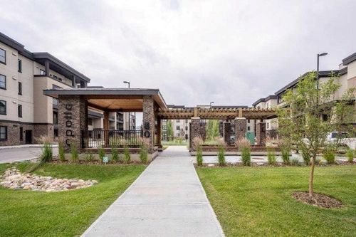 3103-80 Greenbriar Pl Nw, Calgary, AB, T3B6J4 | Card Image