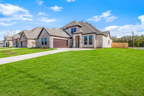 545 Cristo Range Dr, Greenville, TX, 75402-3143 | Card Image