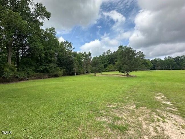 Lot 2 | Image 9