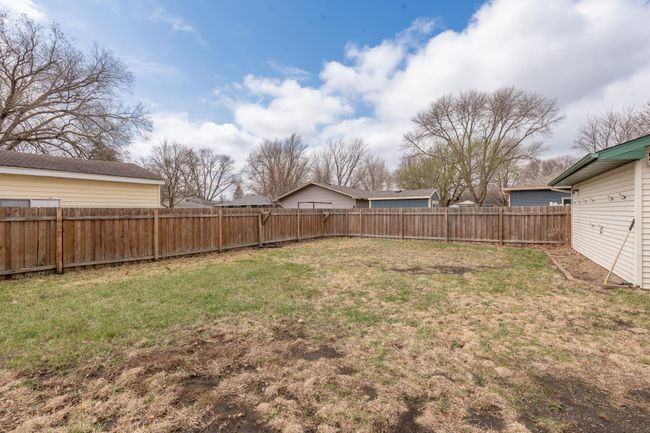 230 N Black Eagle Dr, House other with 5 bedrooms, 3 bathrooms and null parking in Mankato MN | Image 25