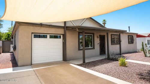 4602 E Burns St, Tucson, AZ, 85711-2939 | Card Image
