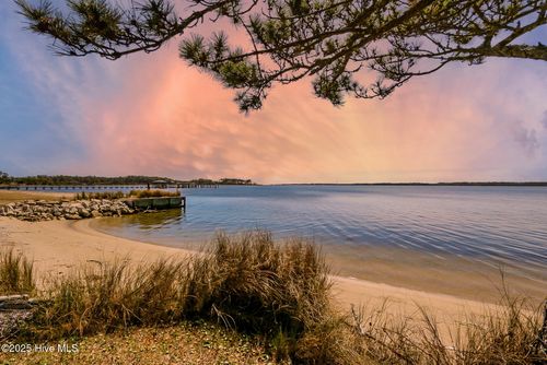 12-608 Hwy 70 Sea Level, Sealevel, NC, 28577-1100 | Card Image