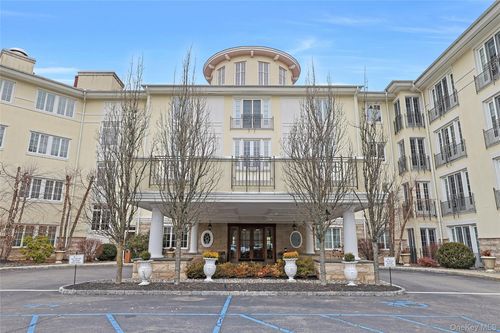 506 Trump Park, Shrub Oak, NY, 10588-1213 | Card Image