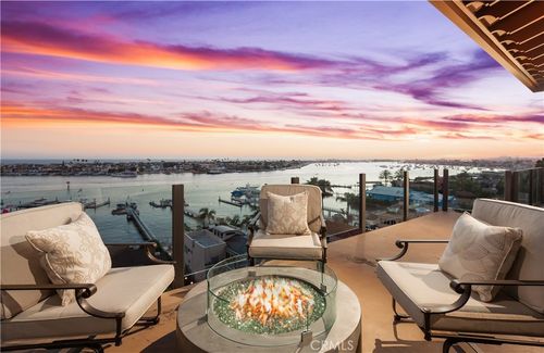 2301 Pacific Dr, Corona del Mar, CA, 92625 | Card Image