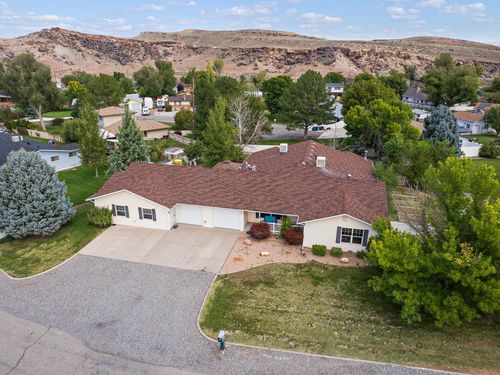 446 Meadows Way, Grand Junction, CO, 81507-2525 | Card Image